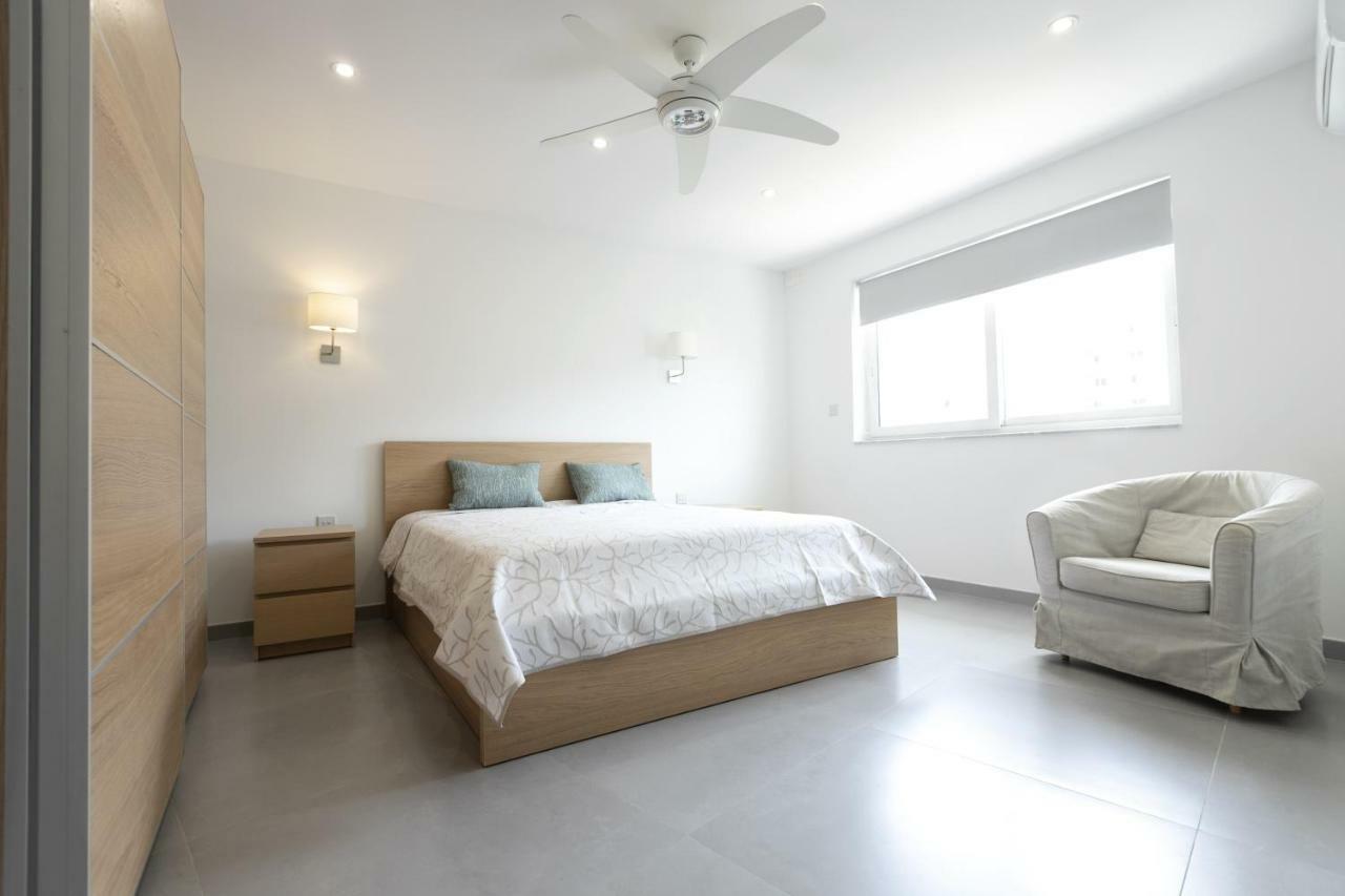 Mellieha Bay Waters Edge No. 160 Lägenhet Exteriör bild